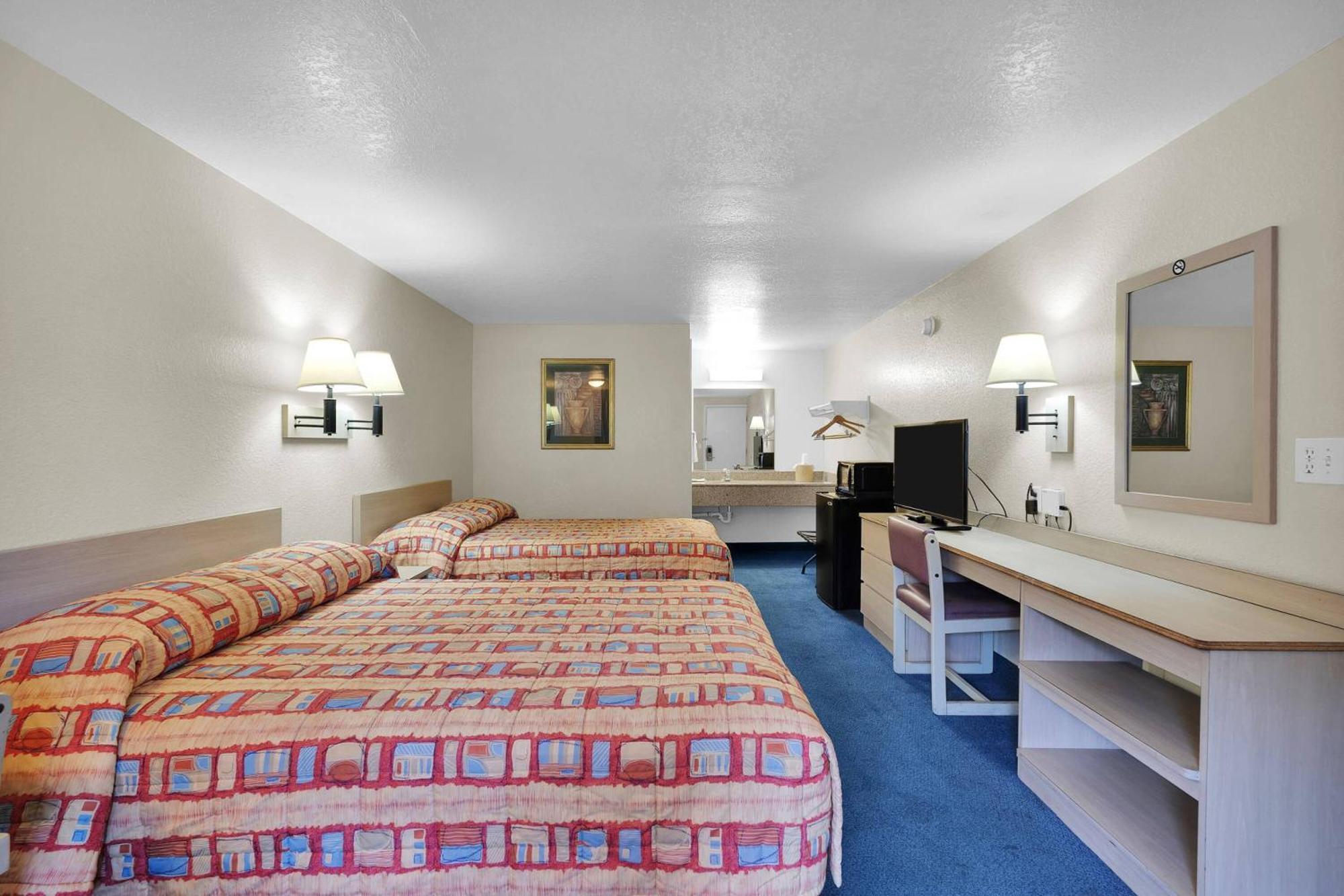 Knights Inn Jacksonville At Dix Ellis Trail Extérieur photo